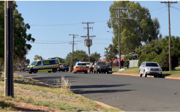 Úc truy lùng kẻ nổ súng bắn chết 3 người