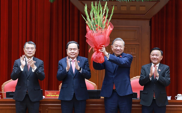 Đại hội XIV đưa ra các quyết sách lịch sử