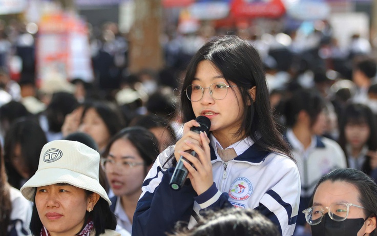 Tư vấn mùa thi năm 2026: Khởi động từ ngày mai tại Đồng Nai, TP.HCM