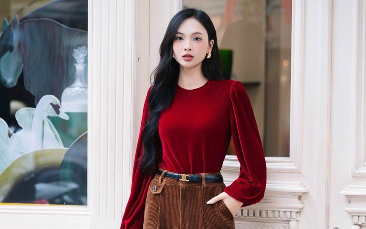 Quần nhung trầm ấm, 'chìa khóa' cho vẻ ngoài sang trọng thầm lặng