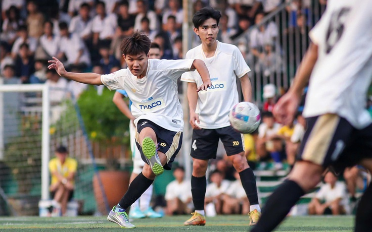 Hậu vệ có khả năng sút phạt thần sầu