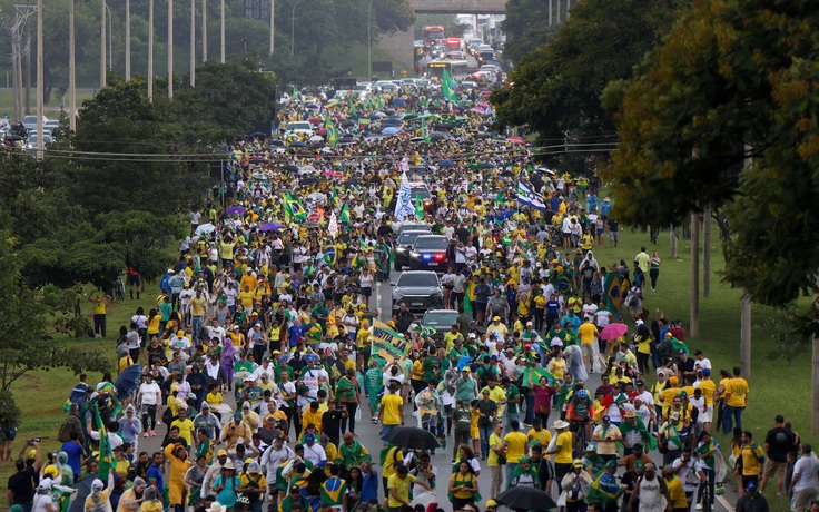 Sét đánh bị thương 89 người trong cuộc tuần hành ủng hộ cựu Tổng thống Brazil