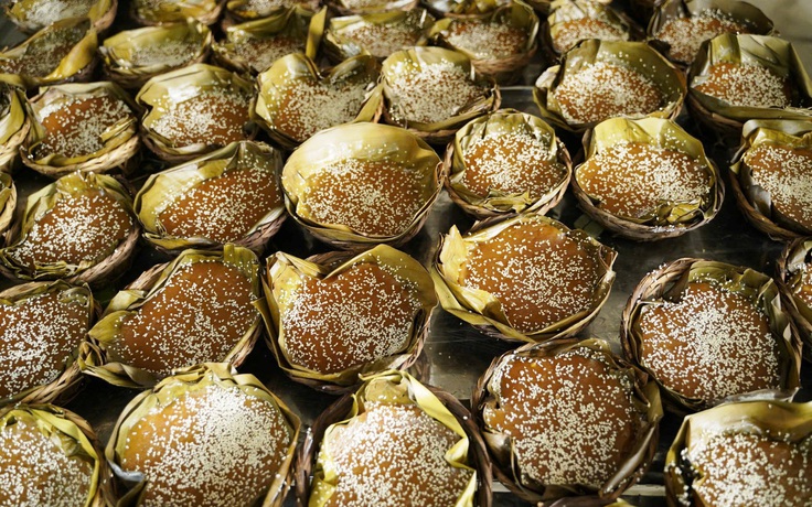 Giữ hương tết xưa: Bánh tổ - hương tết bàn thờ xứ Quảng