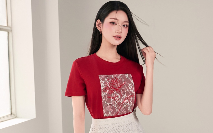 Đón chào mùa mới cùng váy hoa, trang phục họa tiết