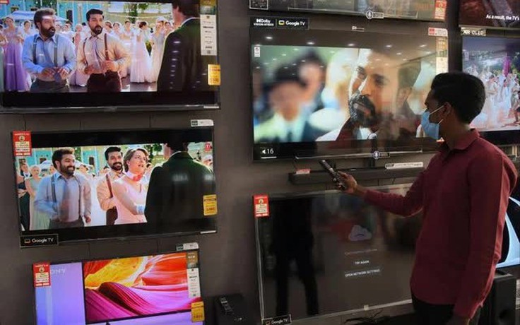 Những phiền toái do Smart TV mang lại