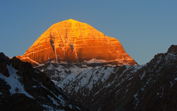 5 ngọn núi linh thiêng nổi tiếng thế giới và câu chuyện bí ẩn phía sau