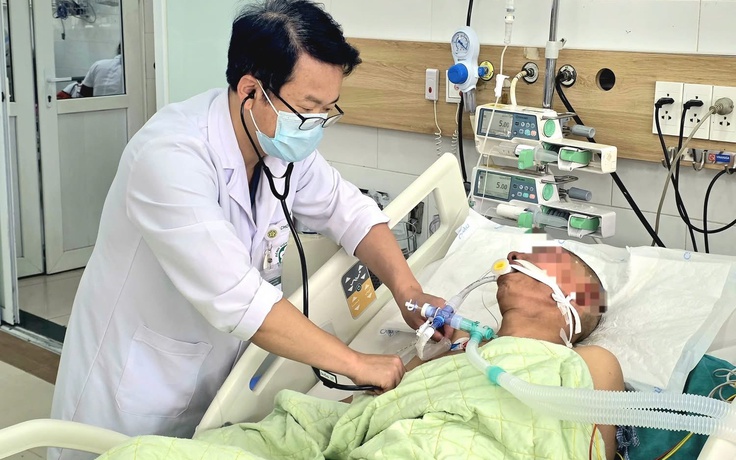 Chữa bệnh theo mạng xã hội, người đàn ông hôn mê do ngộ độc khí CO