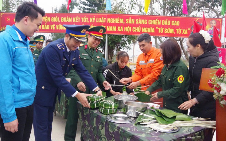 Tết yêu thương, ấm áp nghĩa tình