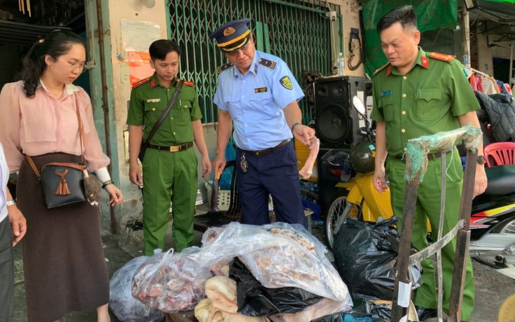 Thực phẩm nhập khẩu 'đứng hình' vì chờ hướng dẫn