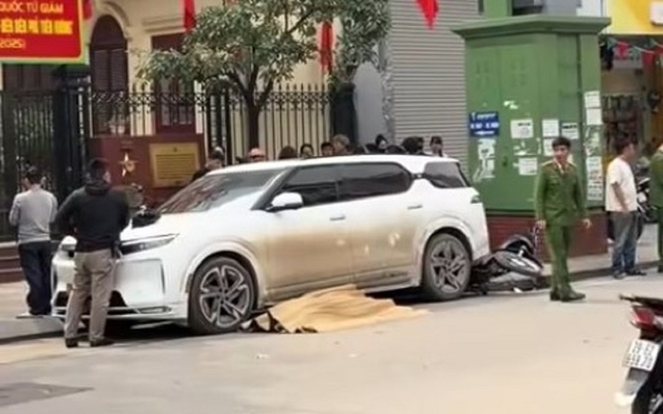 Tai nạn ô tô chết người ở Hà Nội: Làm thế nào để lùi xe an toàn?