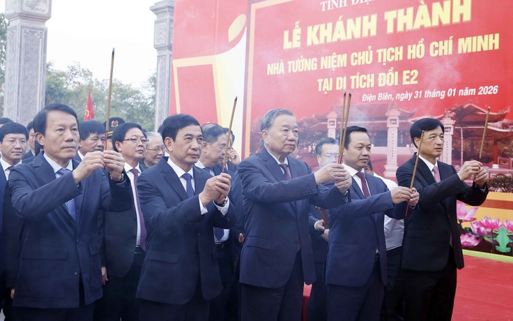 Tổng Bí thư dự lễ khánh thành Nhà tưởng niệm Chủ tịch Hồ Chí Minh tại Điện Biên