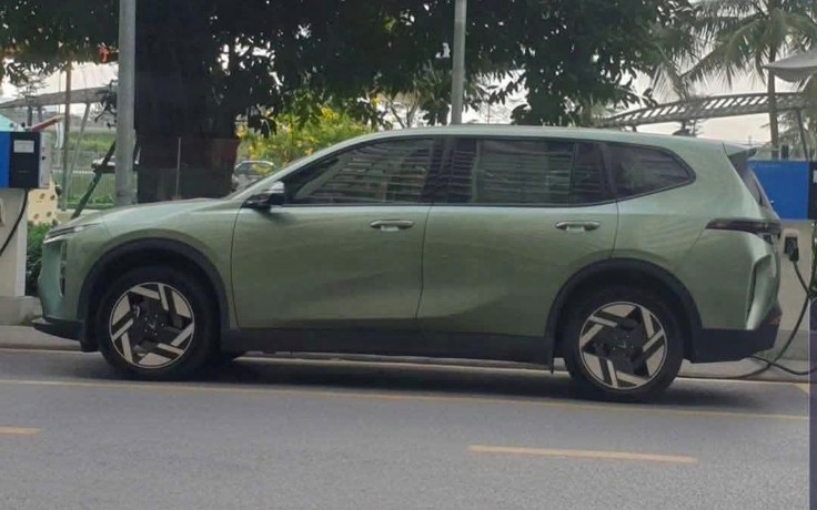 Rộ tin VinFast Limo Green bản mới vừa chạy thử nghiệm, nhiều trang bị hơn