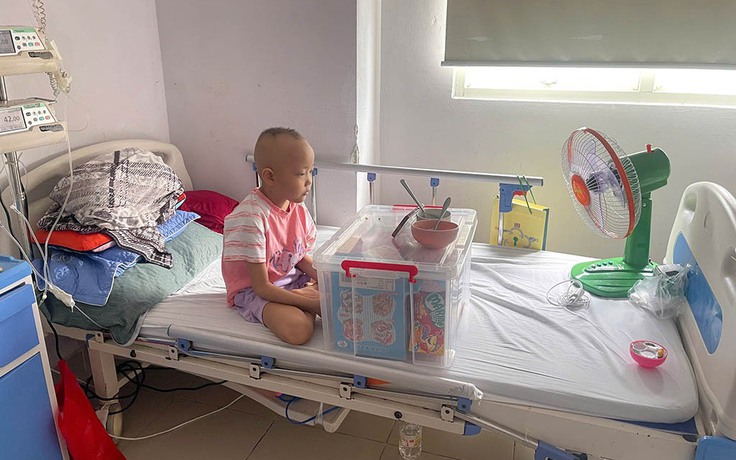 Xin giúp đỡ cháu bé 8 tuổi mắc bệnh hiểm nghèo