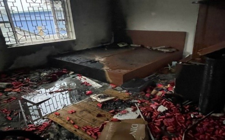 Một thanh niên tử vong, 2 người bị thương ở hiện trường có nhiều xác pháo