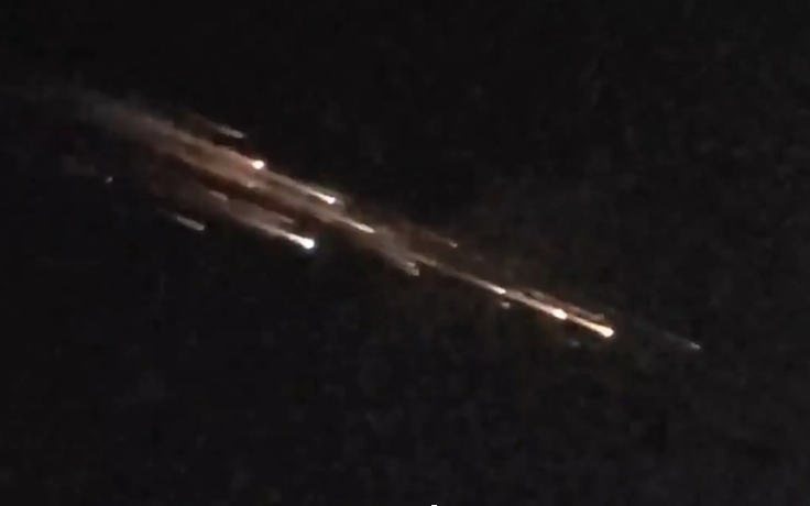 Nguy cơ rác vũ trụ rơi trúng máy bay dân sự đang gia tăng