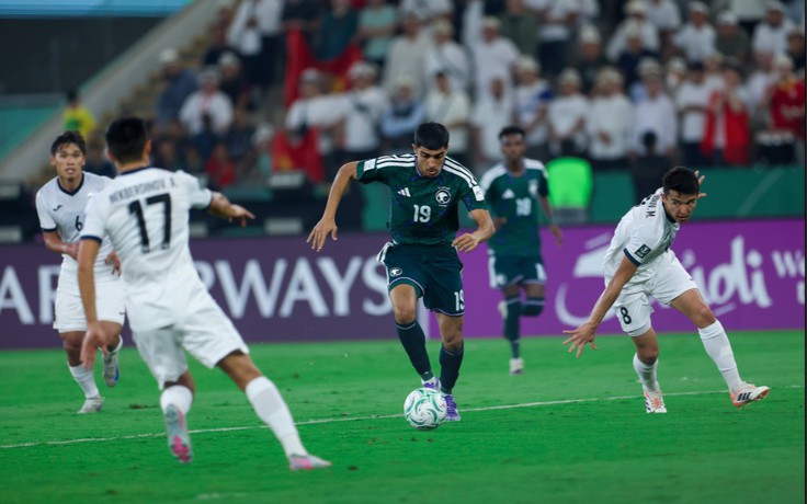 U.23 Ả Rập Xê Út đá hỏng phạt đền, thắng nhọc nhằn Kyrgyzstan: Vẫn xếp sau U.23 Việt Nam