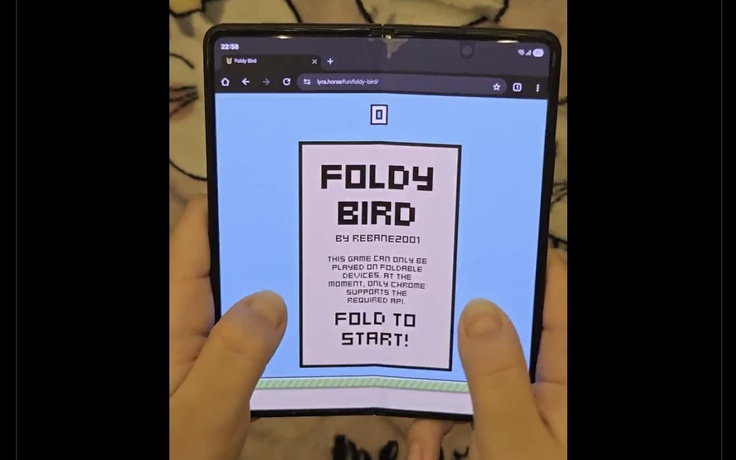 Trò chơi thử nghiệm độ bền bản lề smartphone gập