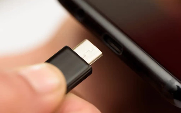 Những thiết bị không nên cắm vào cổng USB trên điện thoại
