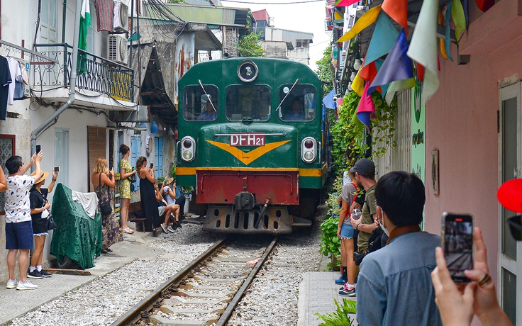Có nên dừng chạy tàu qua trung tâm Hà Nội?
