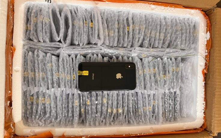 Hải quan rao bán 4.900 điện thoại iPhone, Oppo, Honor cũ, giá gần 3,4 tỉ