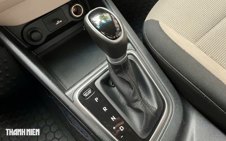 Dấu hiệu nhận biết hộp số tự động trên ô tô đang gặp vấn đề