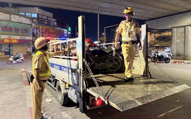 Những lỗi vi phạm bị CSGT tịch thu xe máy năm 2026 người dân cần biết