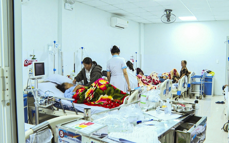 Vụ nhiều người nghi ngộ độc thực phẩm sau ăn bánh mì: Tăng lên 60 ca