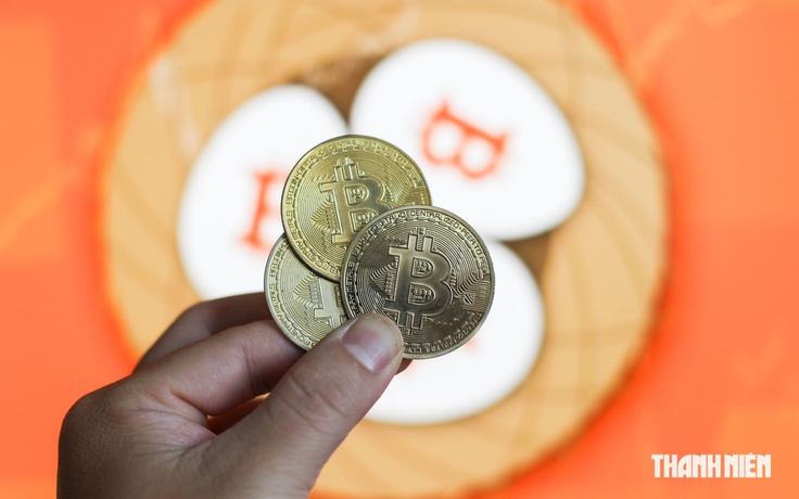 Bitcoin sập khiến 1,1 tỉ USD bị thổi bay, nhà đầu tư tháo chạy