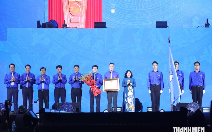 Hội Liên hiệp thanh niên Việt Nam đón nhận Huân chương Lao động hạng nhất Hội Liên hiệp thanh niên Việt Nam đón nhận Huân chương Lao động hạng nhất