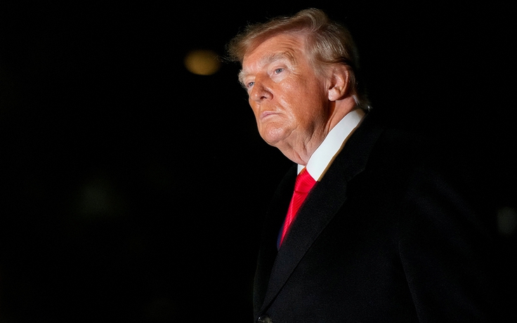 Ông Trump bị chặn dùng tiền thuế để quảng cáo bản thân