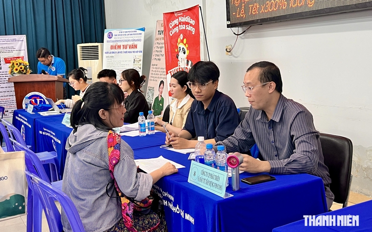 Việc làm lao động phổ thông ở TP.HCM đang tuyển dụng, lương đến 19 triệu đồng/tháng