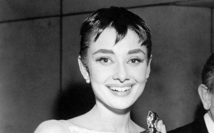 Cuộc đời minh tinh Audrey Hepburn thay đổi hoàn toàn sau khi đóng bộ phim này