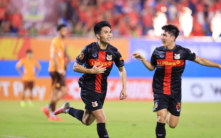 Bảng xếp hạng V-League mới nhất: Ninh Bình lên đỉnh, Hà Nội hồi sinh ngoạn mục, CLB TP.Đồng Nai rơi xuống đáy