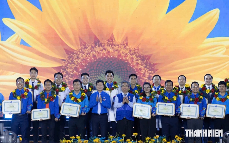 Tiếp nối thanh âm Lên đàng bằng những công trình số