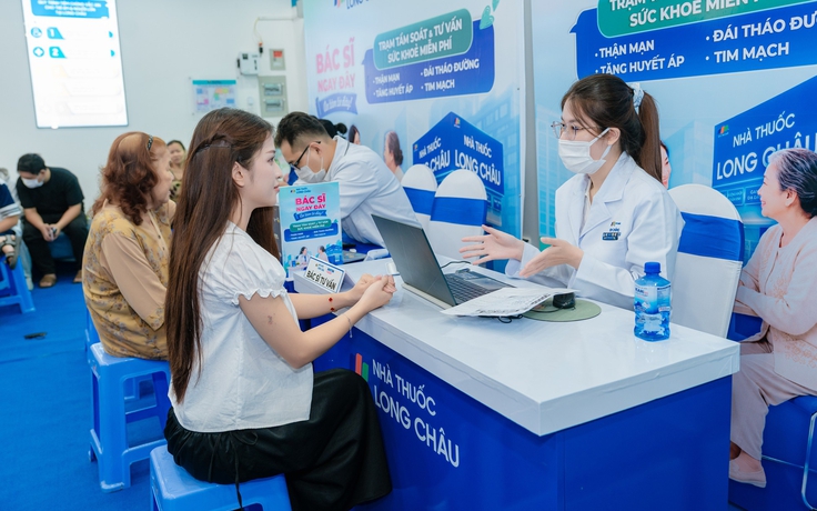 Tầm soát miễn phí, tư vấn sức khỏe 1:1 cùng bác sĩ tại nhà thuốc Long Châu