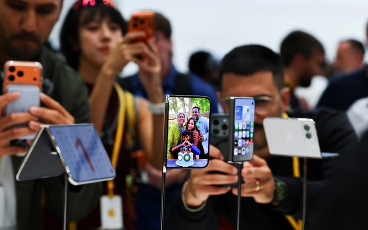 Apple chặn đường dân buôn iPhone Duo bằng giới hạn mua hàng mới