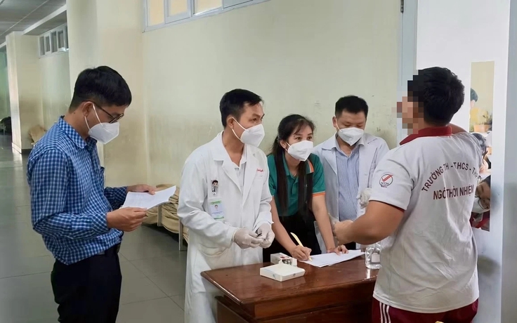 Học sinh tiếp xúc gần ca bệnh não mô cầu ở TP.HCM đi học bình thường