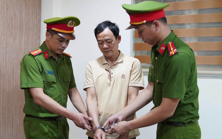 Diễn biến mới vụ bí thư và chủ tịch xã bị bắt vì 'thông đồng' doanh nghiệp