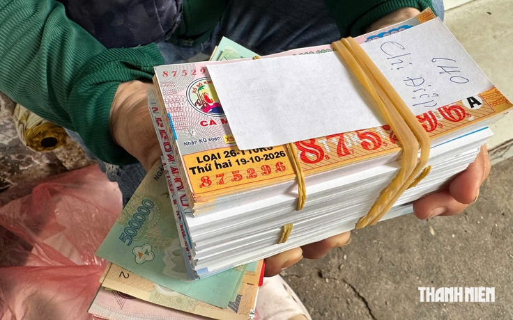 Không thể để đại lý xổ số hưởng lợi dày, người bán dạo thu nhập còm cõi