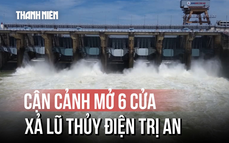 Cận cảnh thời điểm thủy điện Trị An tăng lượng xả lũ, từng hồi còi kéo dài