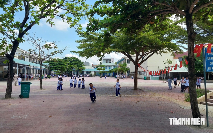 Vụ phản ánh giao hơn 10 trang bài tập, nhiều phụ huynh lên tiếng
