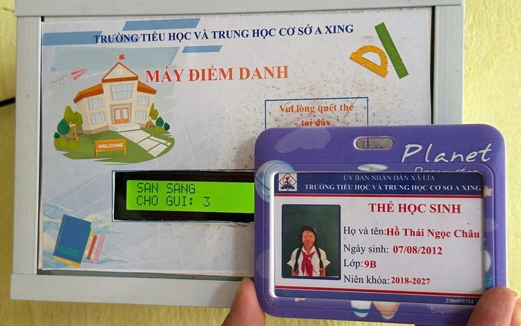 Hai học sinh miền núi Quảng Trị sáng tạo máy điểm danh điện tử