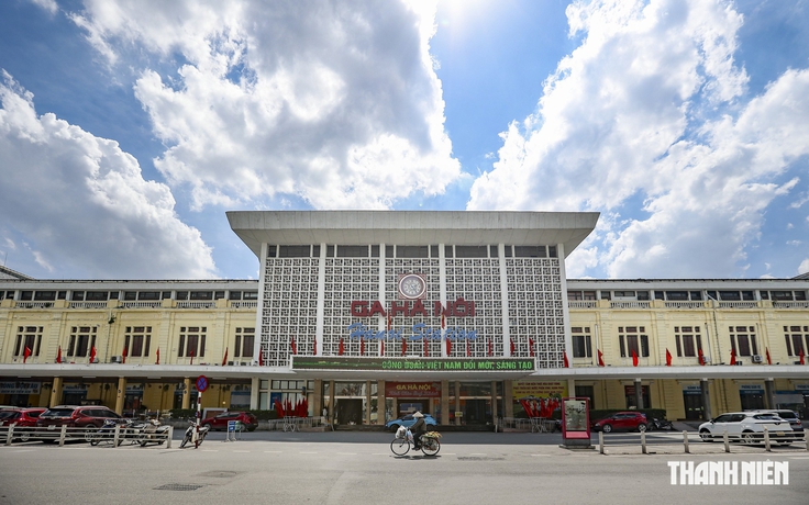 Nhà sử học Dương Trung Quốc: Nên giữ lại ga Hà Nội
