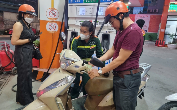 Thuế tiêu thụ đặc biệt về 0% từ 1.11, giá xăng có thể giảm bao nhiêu?