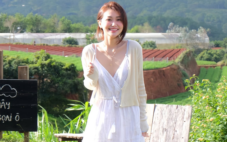 Ngắm thời trang đường phố qua những sắc trắng nổi bật Ngắm thời trang đường phố qua những sắc trắng nổi bật