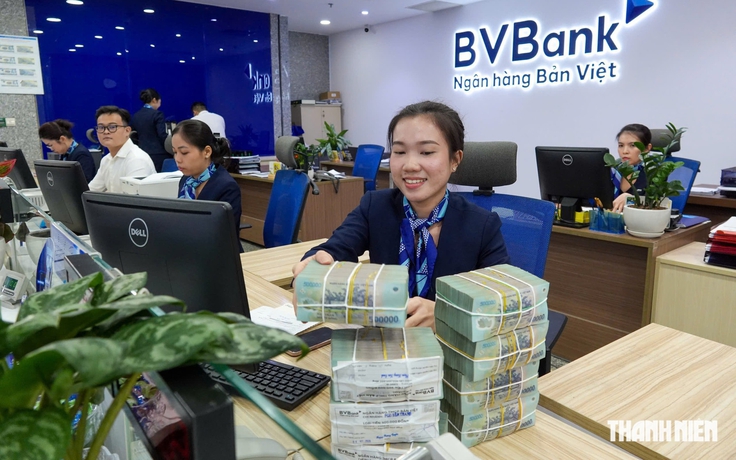 Vốn trung dài hạn vẫn căng