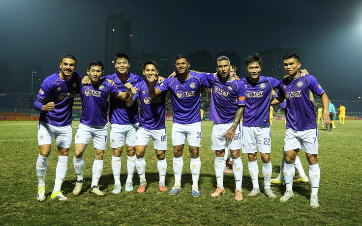 Chưa thể gạch tên CLB Hà Nội khỏi cuộc đua vô địch V-League