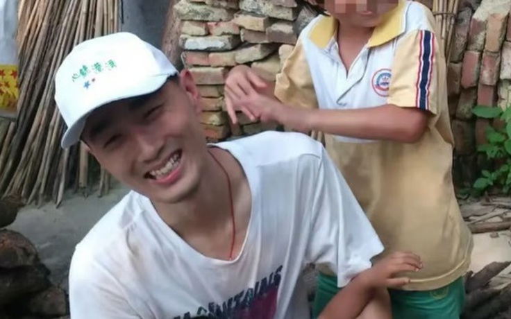 Làm việc quá sức, lập trình viên qua đời vẫn nhận tin nhắn giao việc