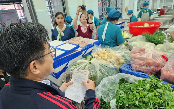 Công khai nguồn gốc xuất xứ thực phẩm trong bữa ăn bán trú