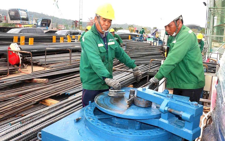 Ăn tết trên các công trình trọng điểm quốc gia